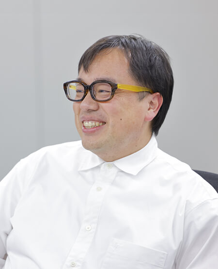 Atsuya Momikura