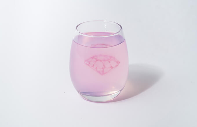 3Dアートが浮かぶドリンク試飲体験