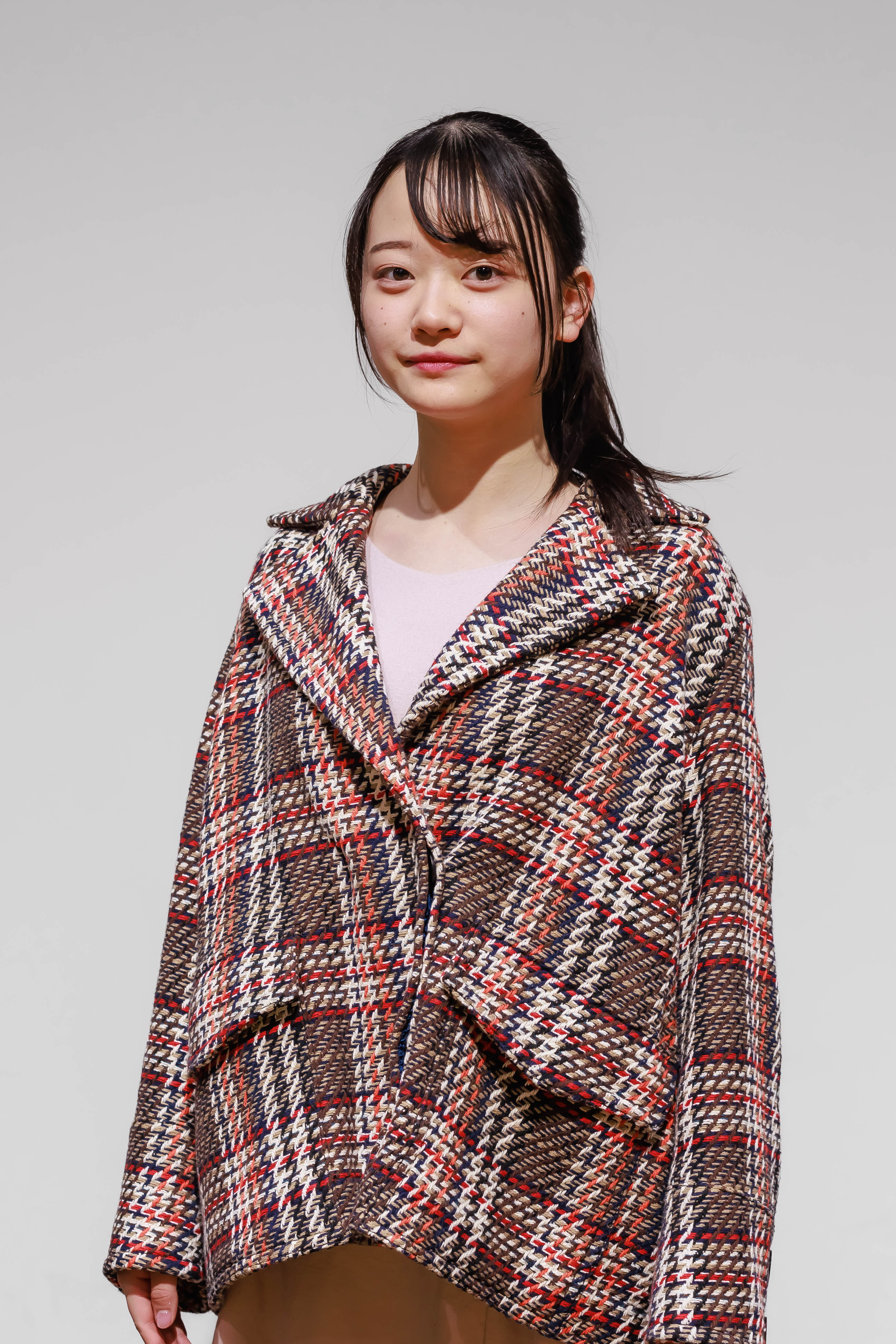 高田花玲